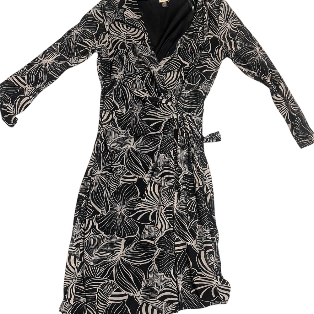 Anne Klein Black and White Floral Dress Wrap Around with Slip / Small